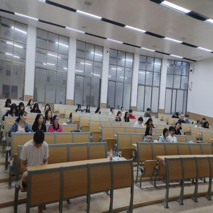 Ke sekolah miskin - acara amal ybliouke