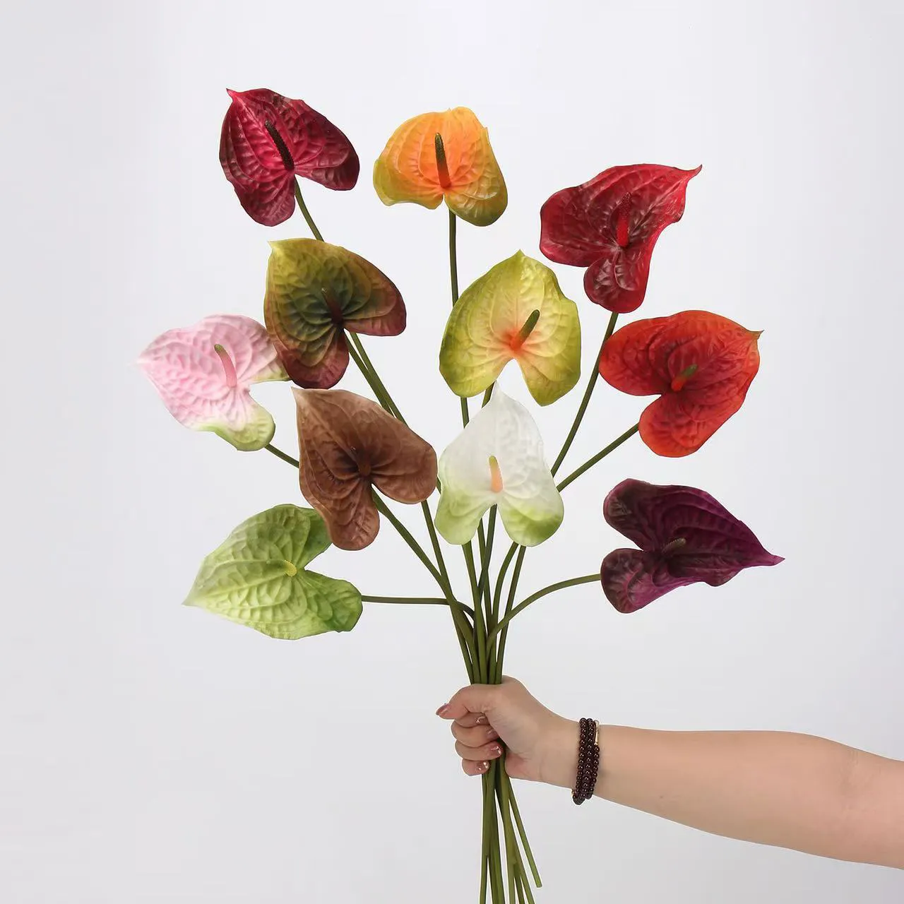 The application of flower decoration for engagement